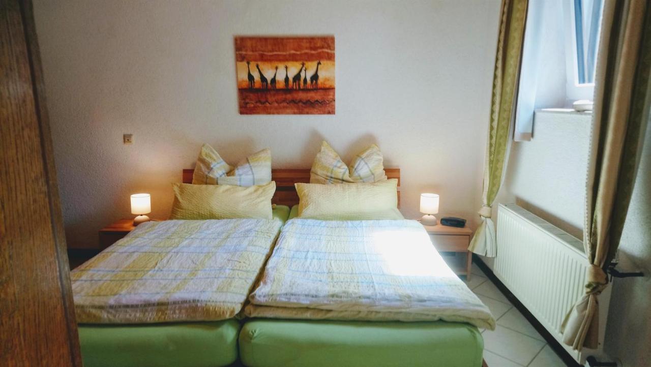 Ferienwohnung Maifeld Wierschem Buitenkant foto